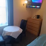 Bristol Hotel 호텔 브리스틀