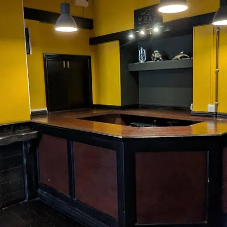 Bristol Hotel 酒店