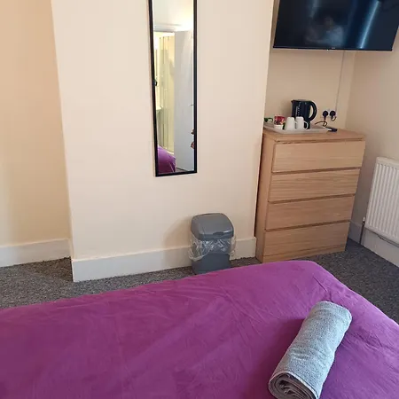 Bristol Hotel Hotel *