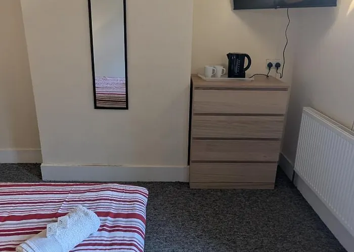 فندق Bristol Hotel بريستول