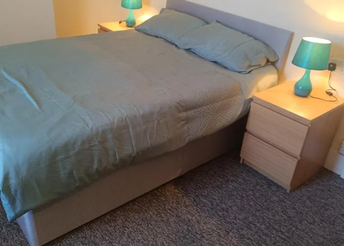 فندق Bristol Hotel بريستول